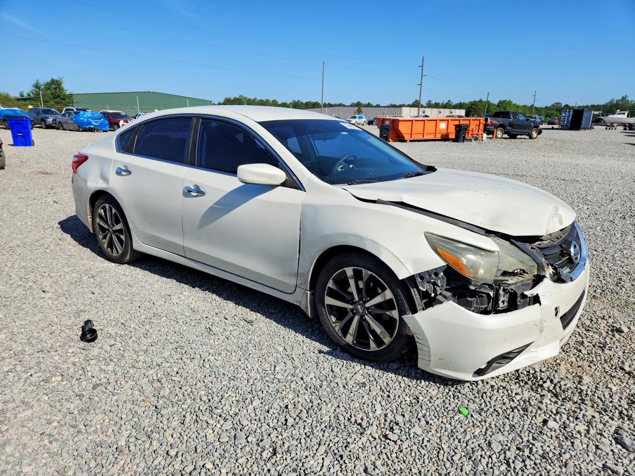 2016 NISSAN ALTIMA 2.5 SR photo 7