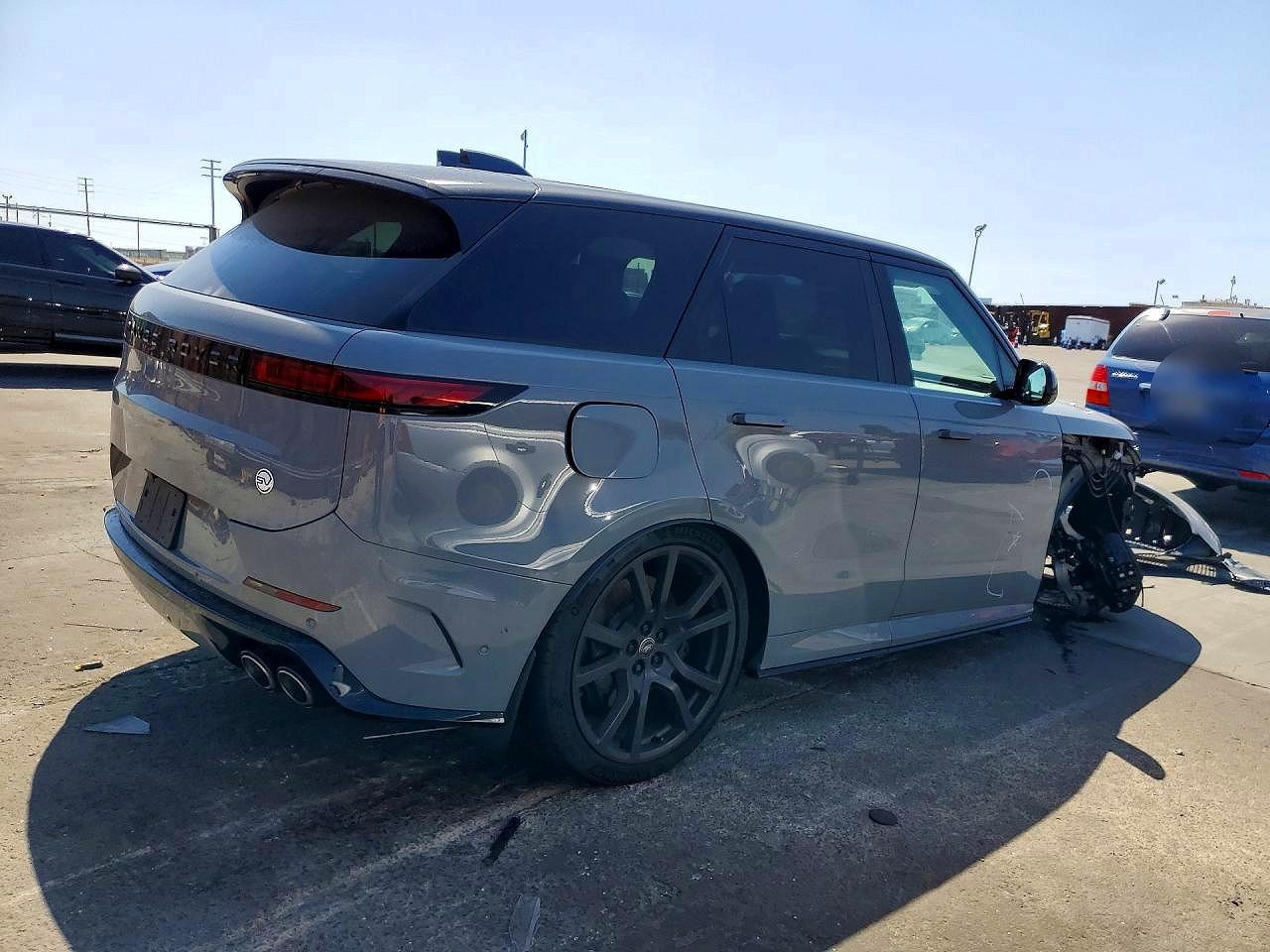 2025 LAND ROVER RANGE ROVER SPORT SV EDITION TWO photo 5