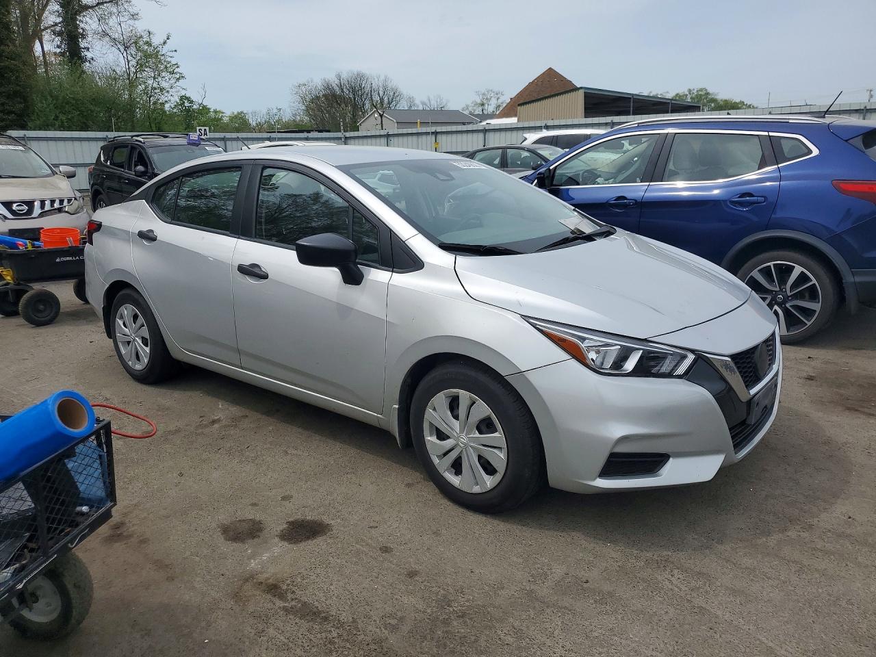 2021 NISSAN VERSA S photo 7
