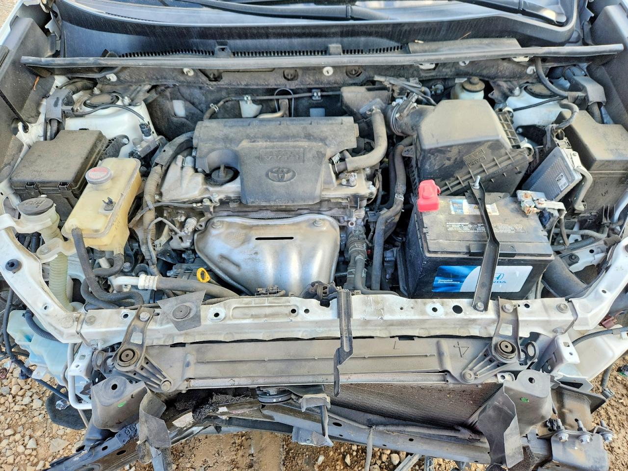 2016 TOYOTA RAV4 XLE photo 34