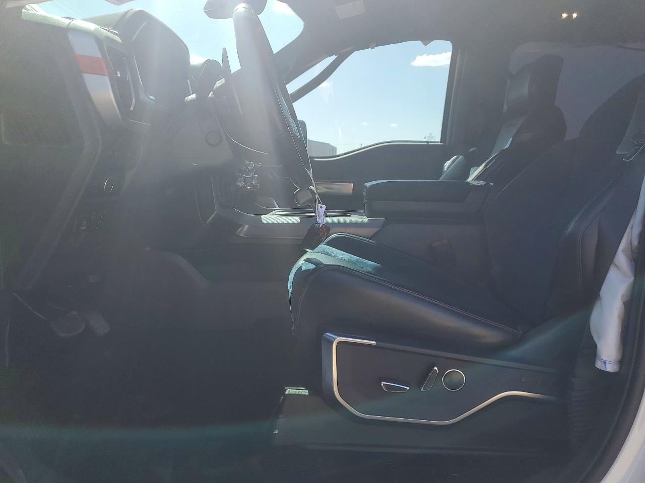 2022 FORD F150 RAPTOR photo 13
