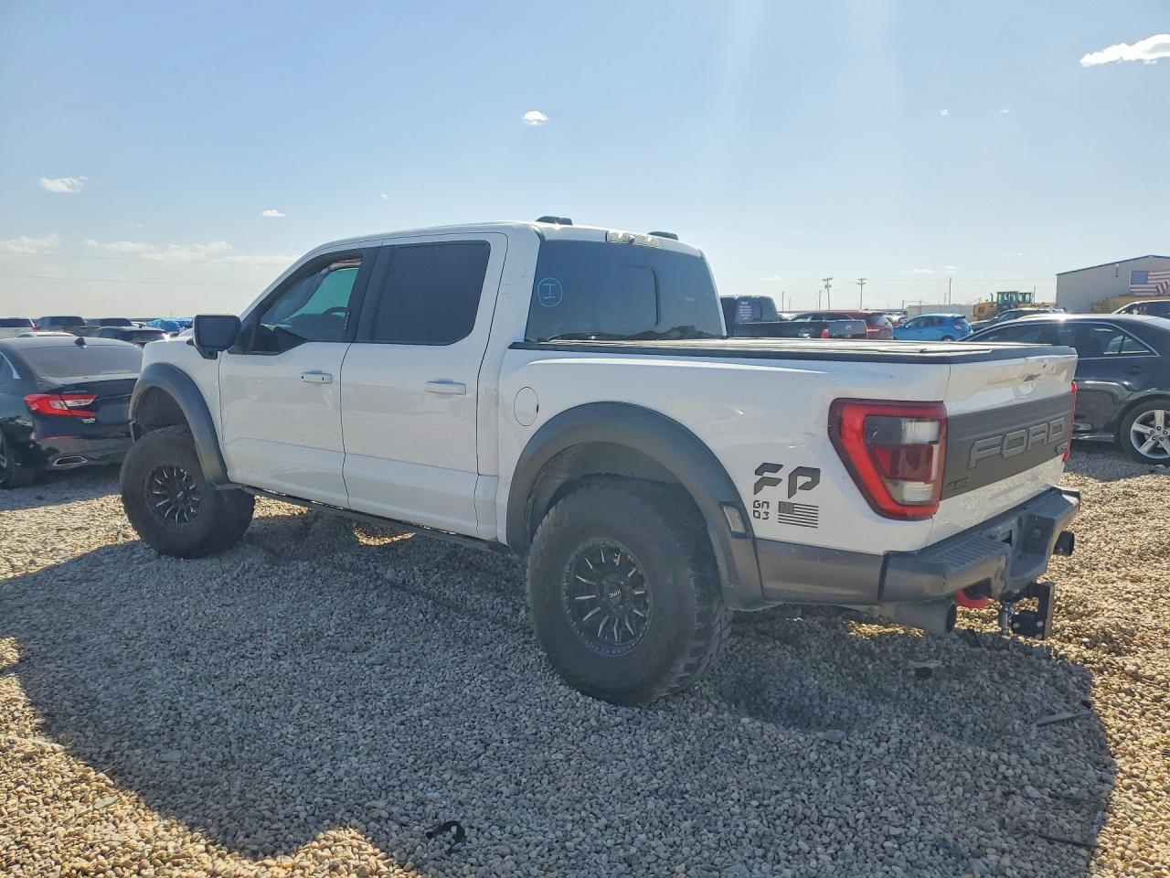 2022 FORD F150 RAPTOR photo 3