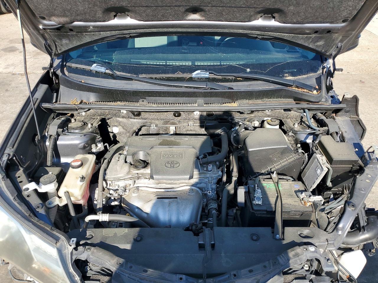 2015 TOYOTA RAV4 photo 21