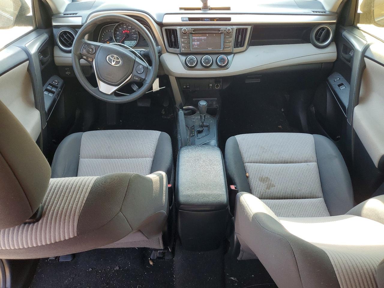 2015 TOYOTA RAV4 photo 15