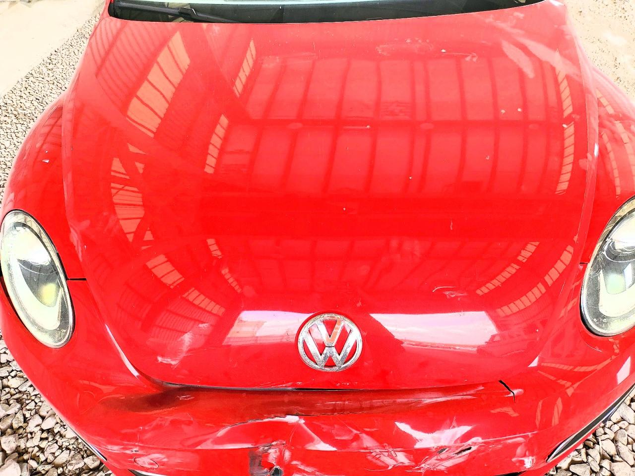 2019 VOLKSWAGEN BEETLE S photo 11