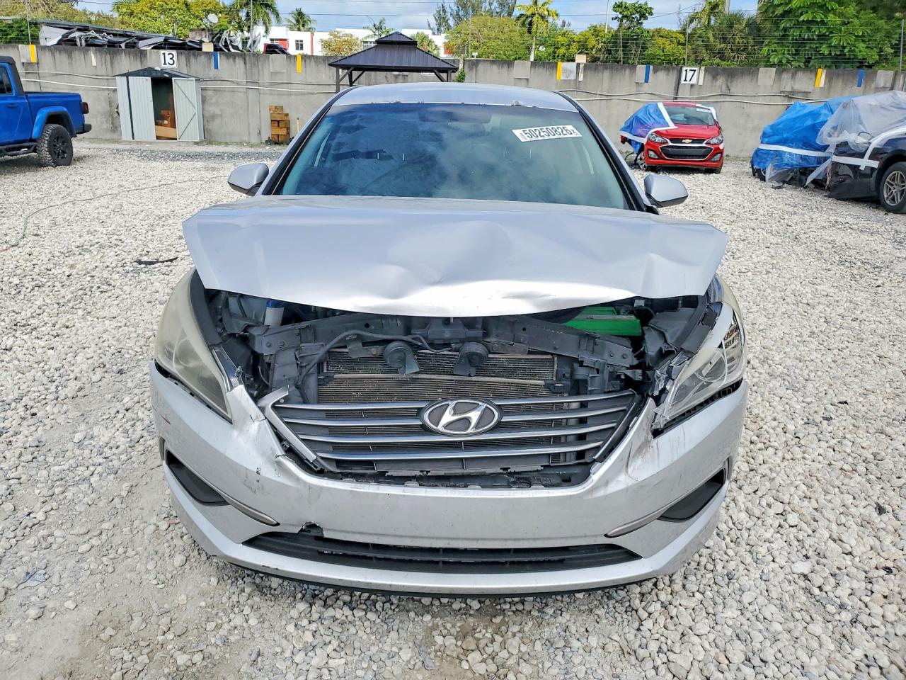 2017 HYUNDAI SONATA SE photo 9