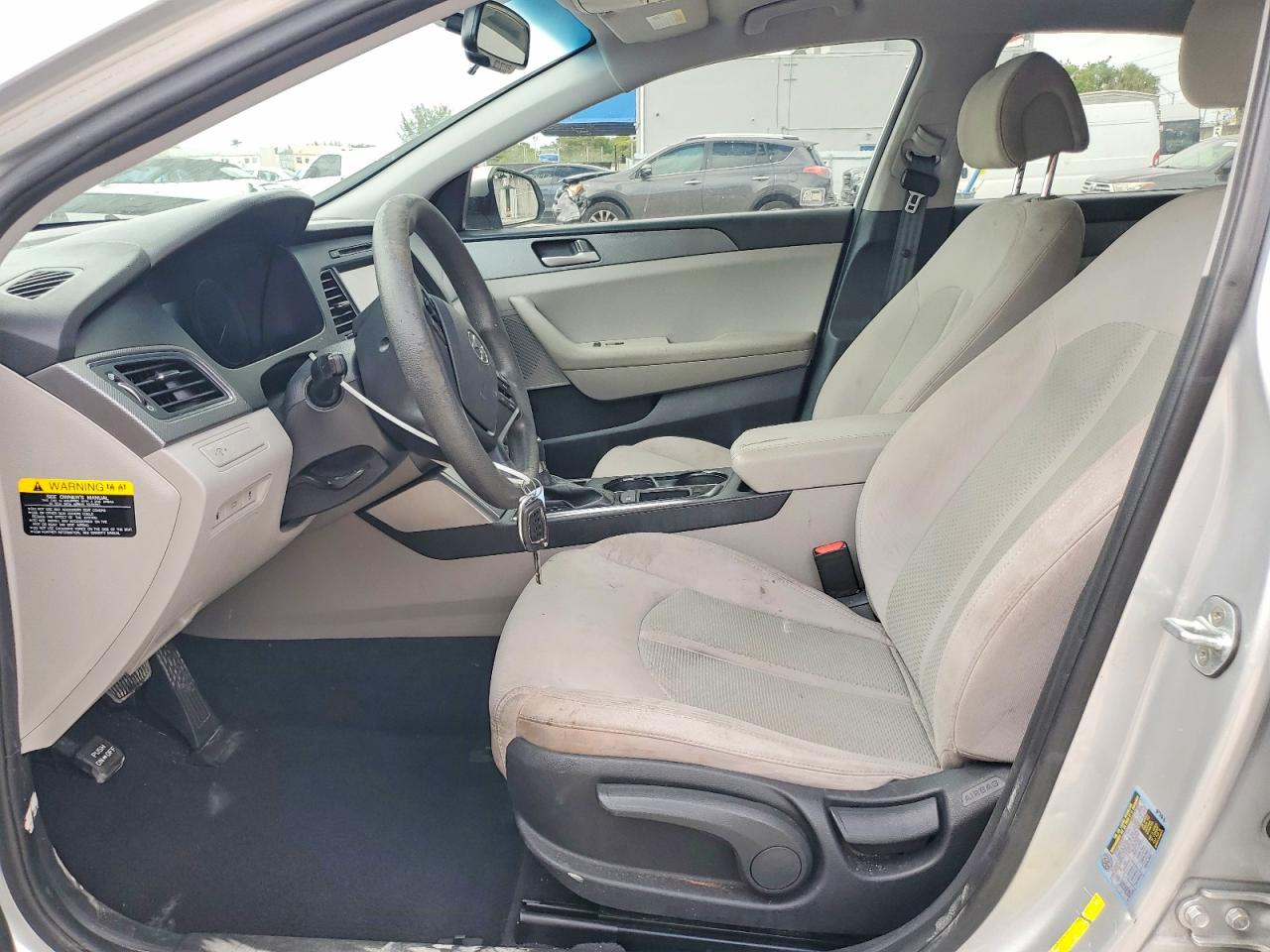 2017 HYUNDAI SONATA SE photo 13
