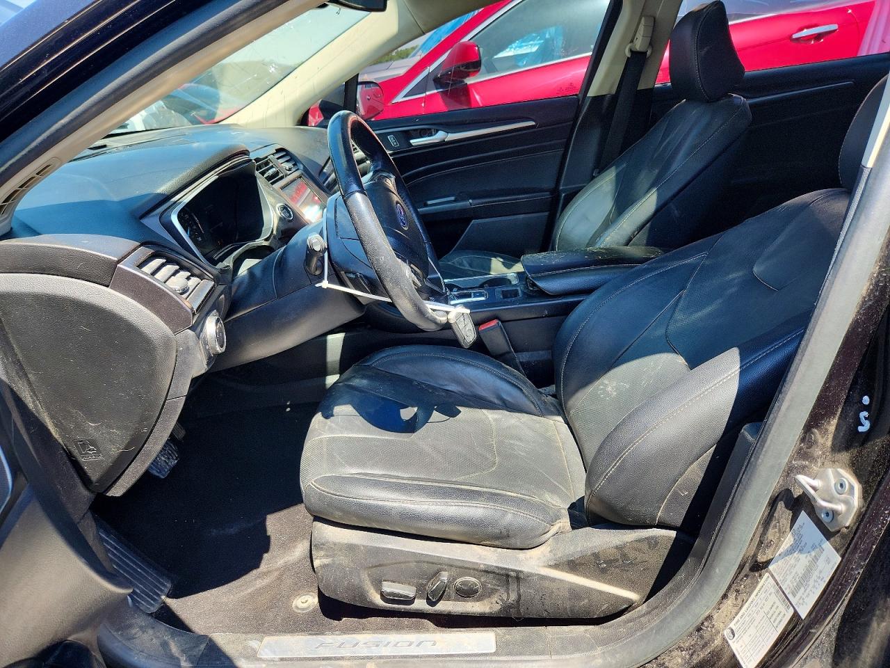 2020 FORD FUSION TITANIUM photo 13