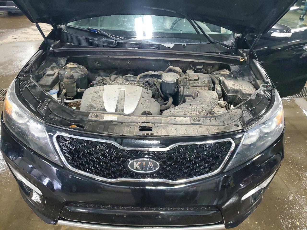 2011 KIA SORENTO SX photo 12