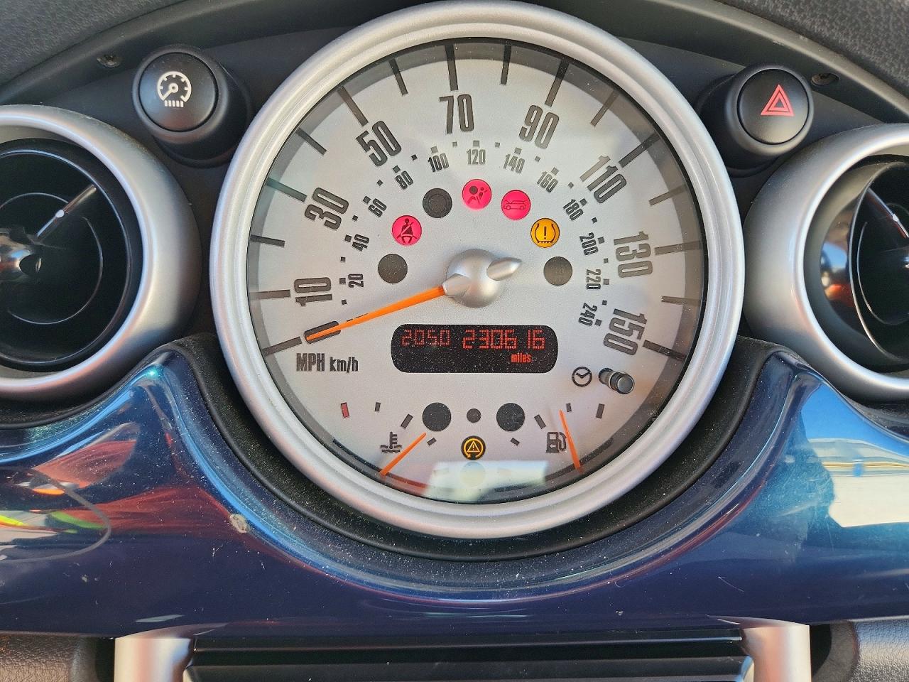 2006 MINI COOPER S photo 17
