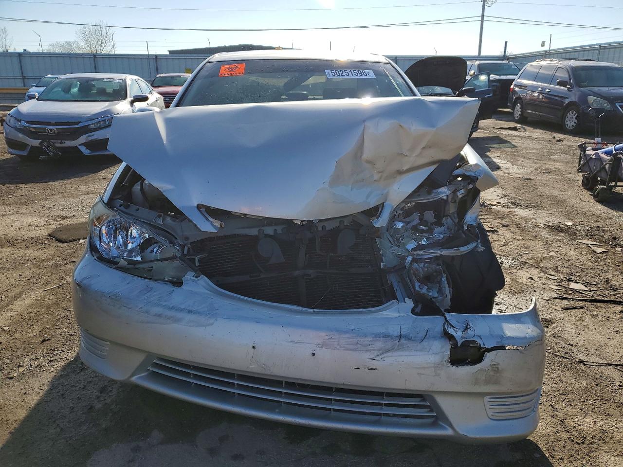 2006 TOYOTA CAMRY LE photo 9