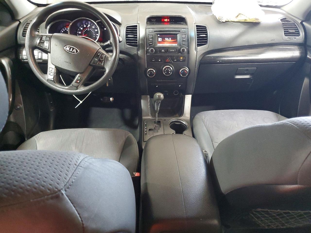 2013 KIA SORENTO LX photo 15