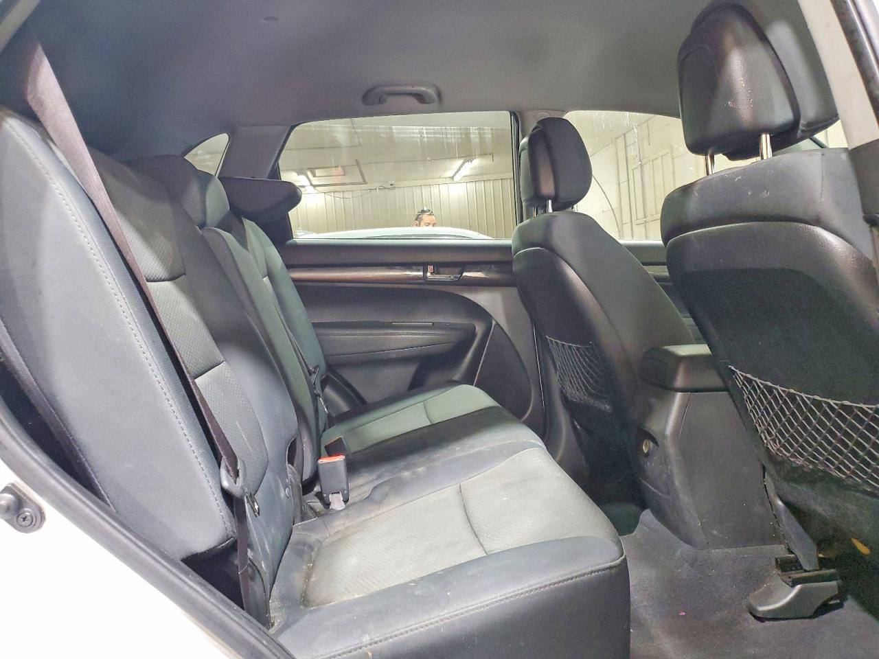 2013 KIA SORENTO LX photo 21