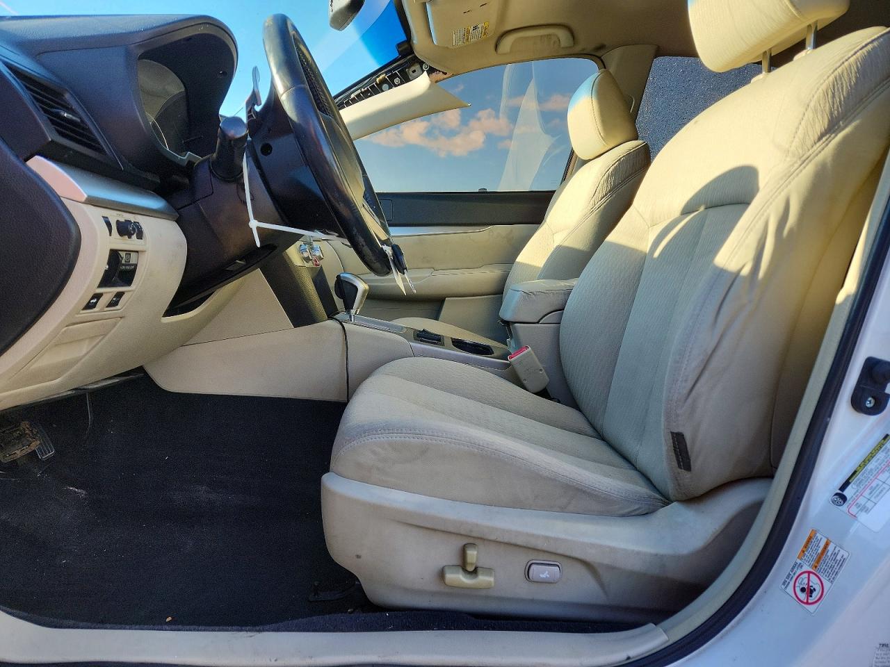 2011 SUBARU LEGACY 2.5I PREMIUM photo 7