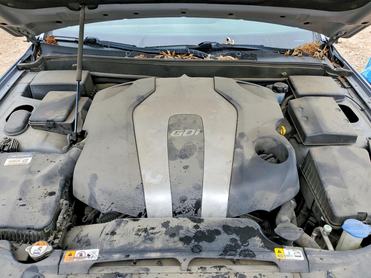 2013 HYUNDAI GENESIS 3.8L photo 21