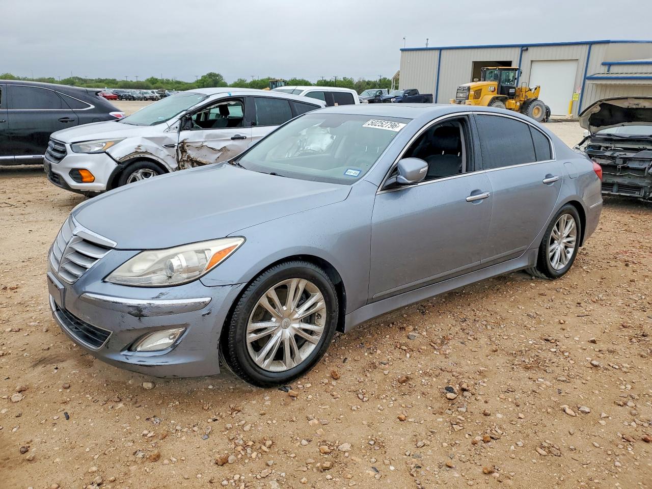 2013 HYUNDAI GENESIS
