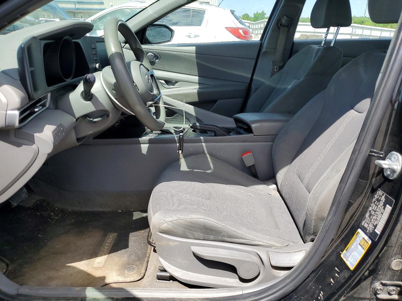 2023 HYUNDAI ELANTRA photo 19