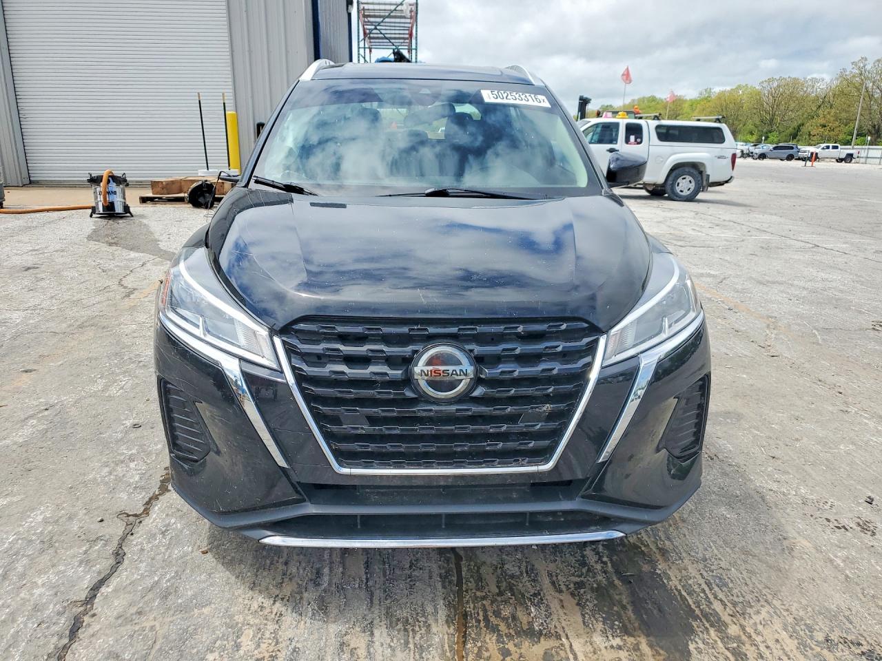2021 NISSAN KICKS SV photo 9