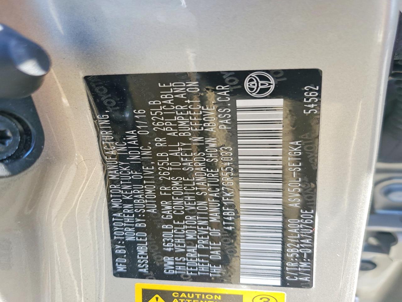 2016 TOYOTA CAMRY XLE photo 23