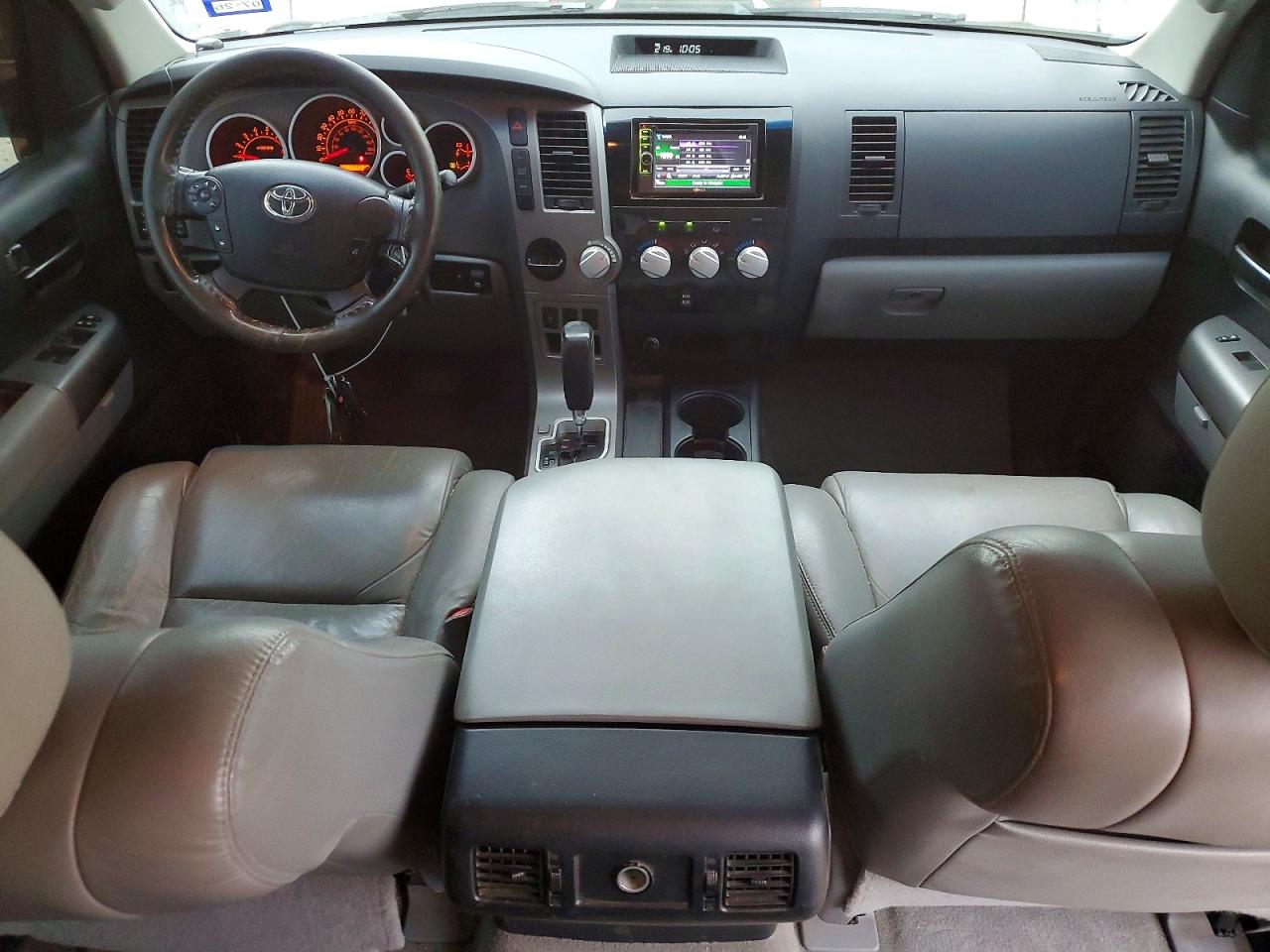 2010 TOYOTA TUNDRA CREWMAX SR5 photo 15