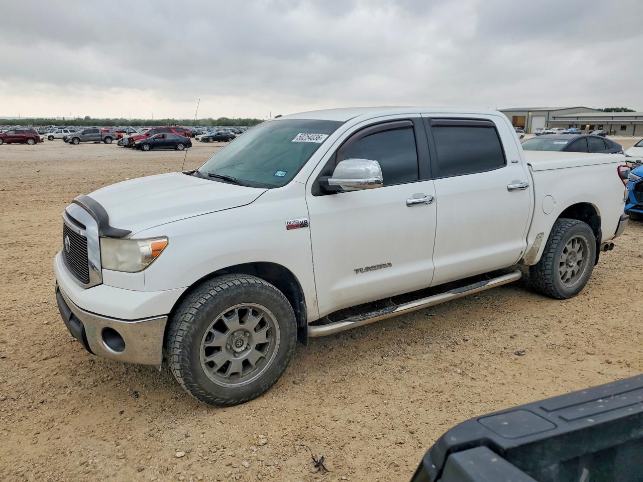 2010 TOYOTA TUNDRA