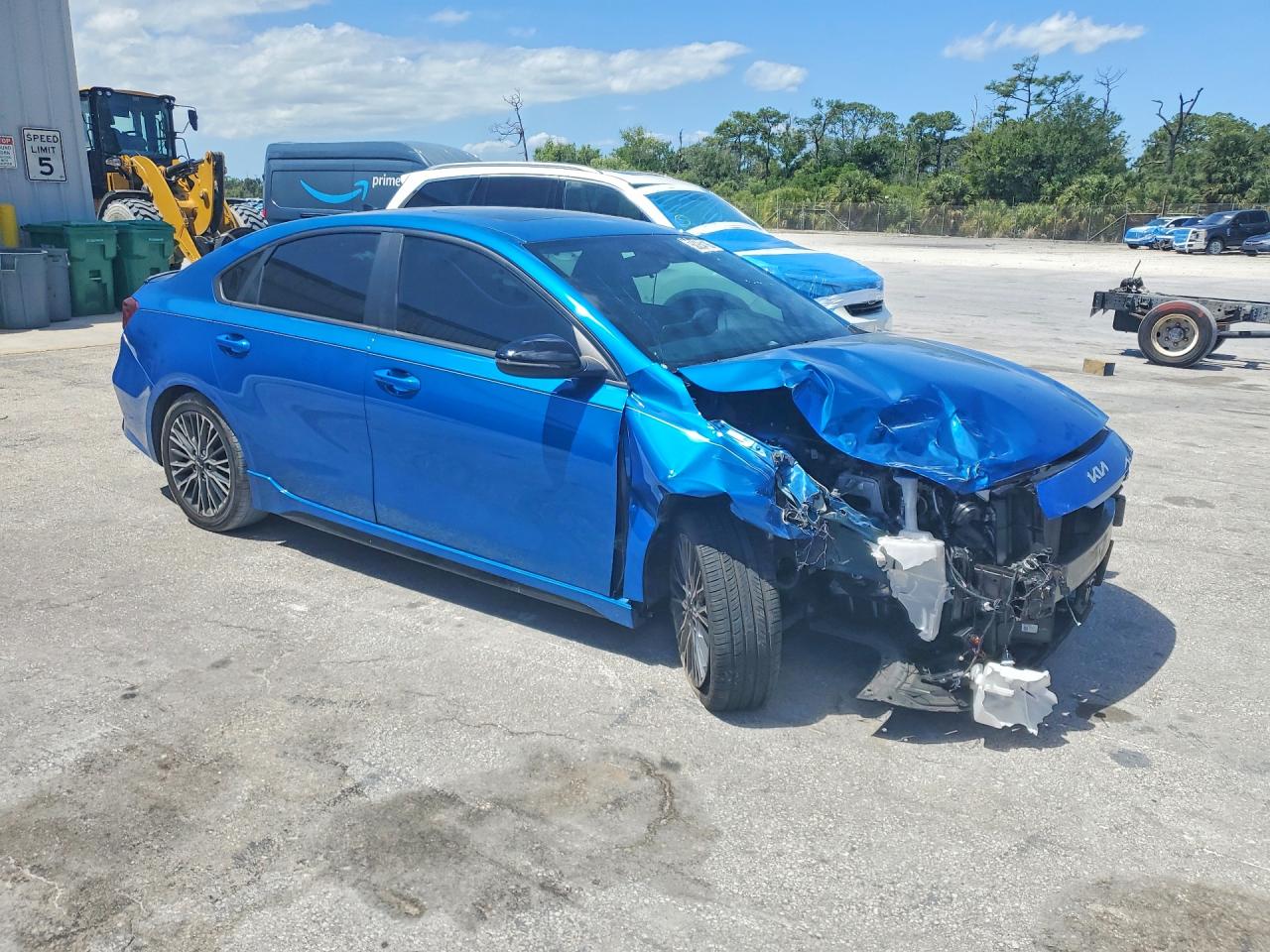 2023 KIA FORTE GT LINE photo 7