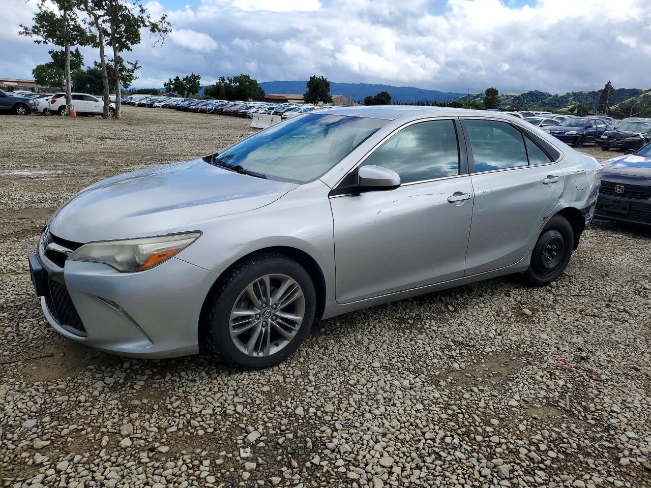2017 TOYOTA CAMRY