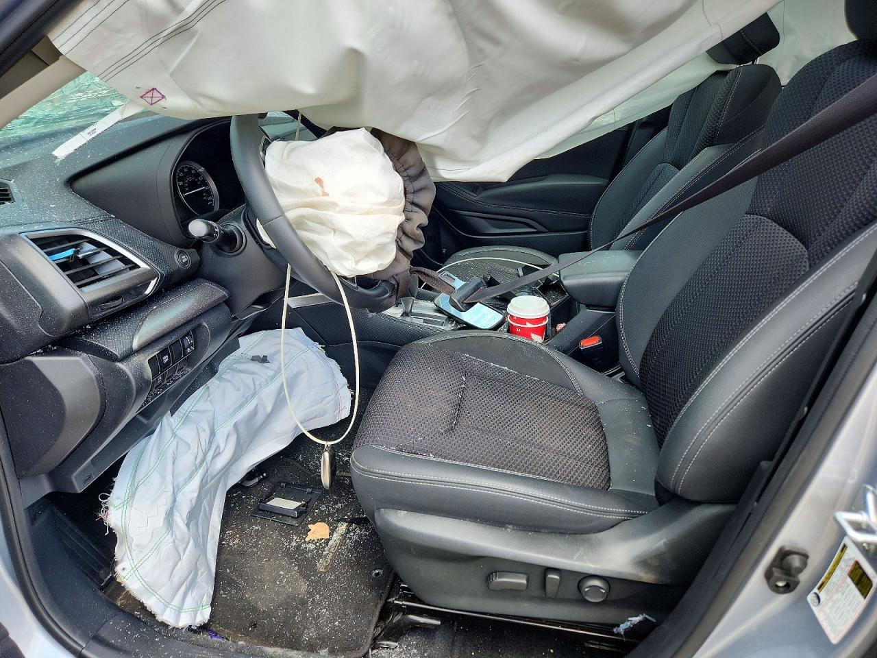 2024 SUBARU FORESTER PREMIUM photo 19