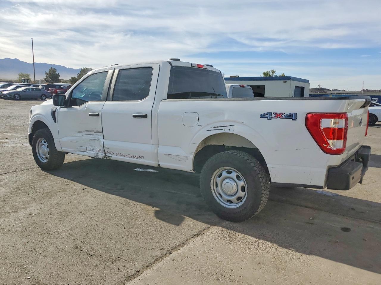 2023 FORD F150 SUPERCREW photo 3