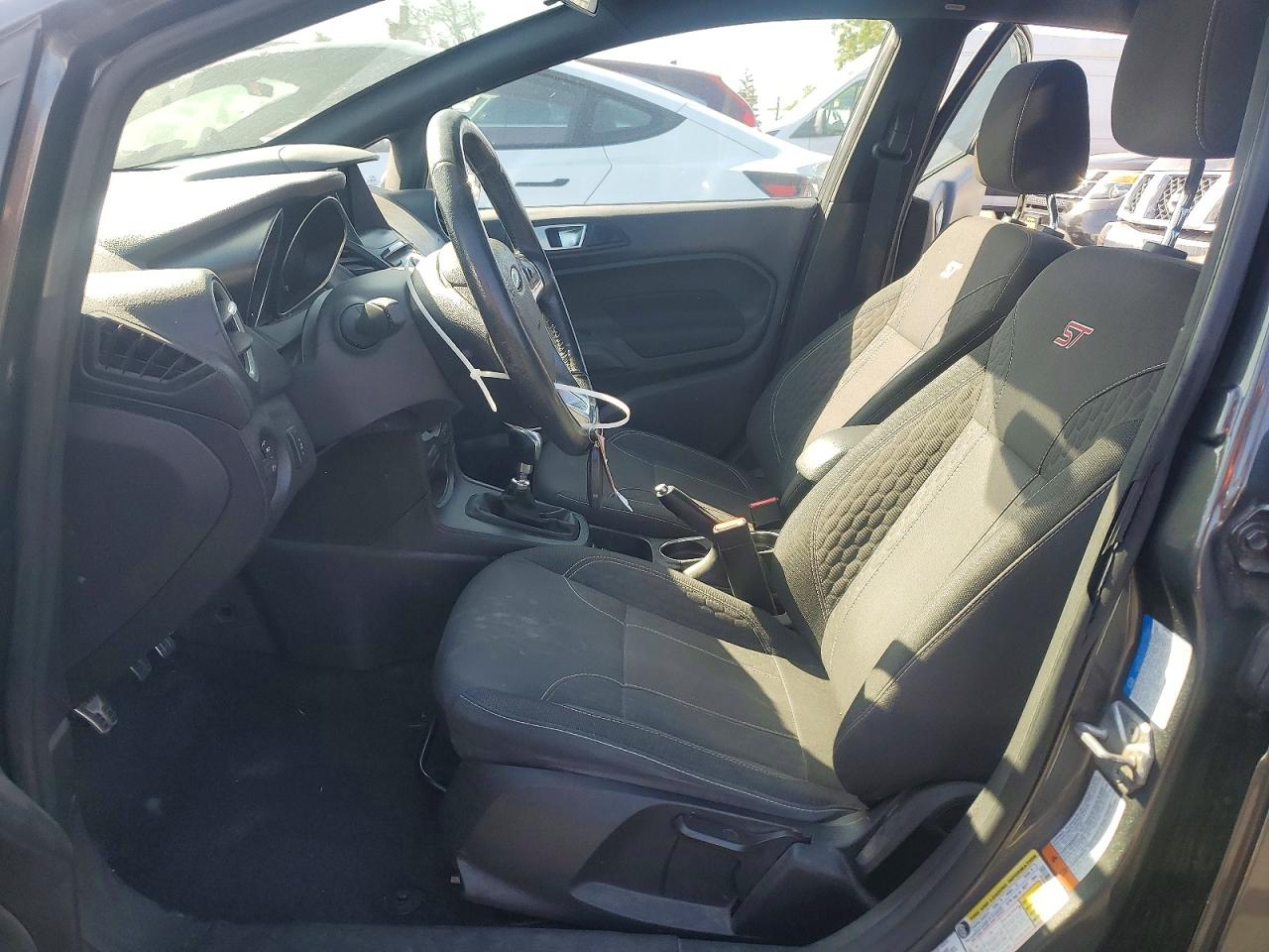 2016 FORD FIESTA ST photo 13