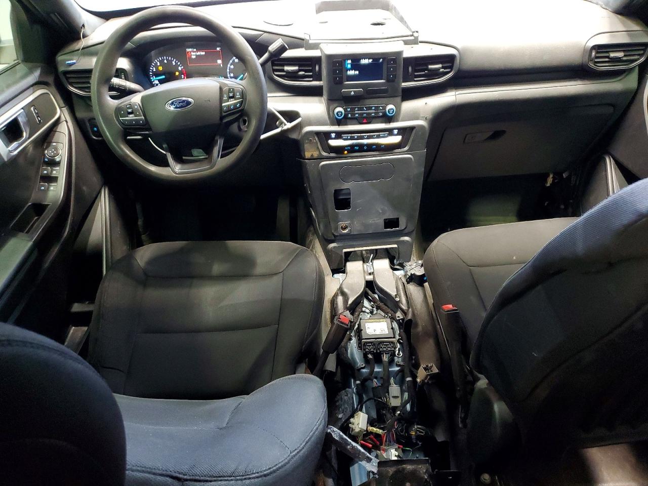 2020 FORD EXPLORER photo 8