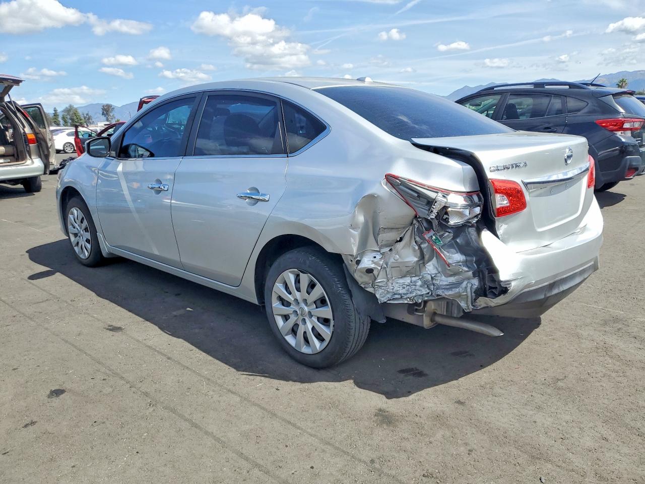2016 NISSAN SENTRA SV photo 2