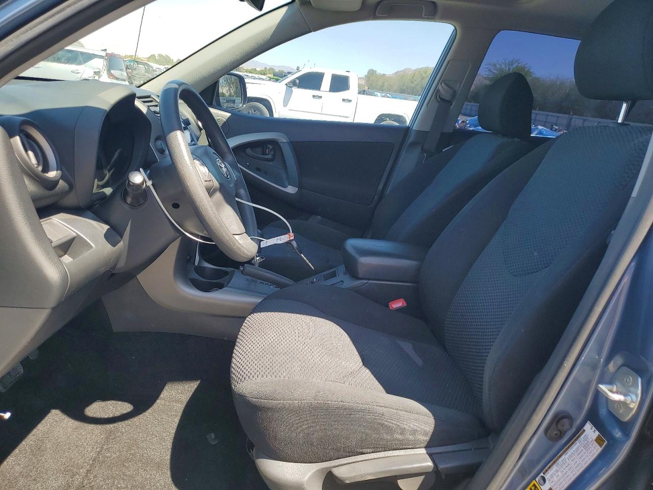 2007 TOYOTA RAV4 SPORT photo 13