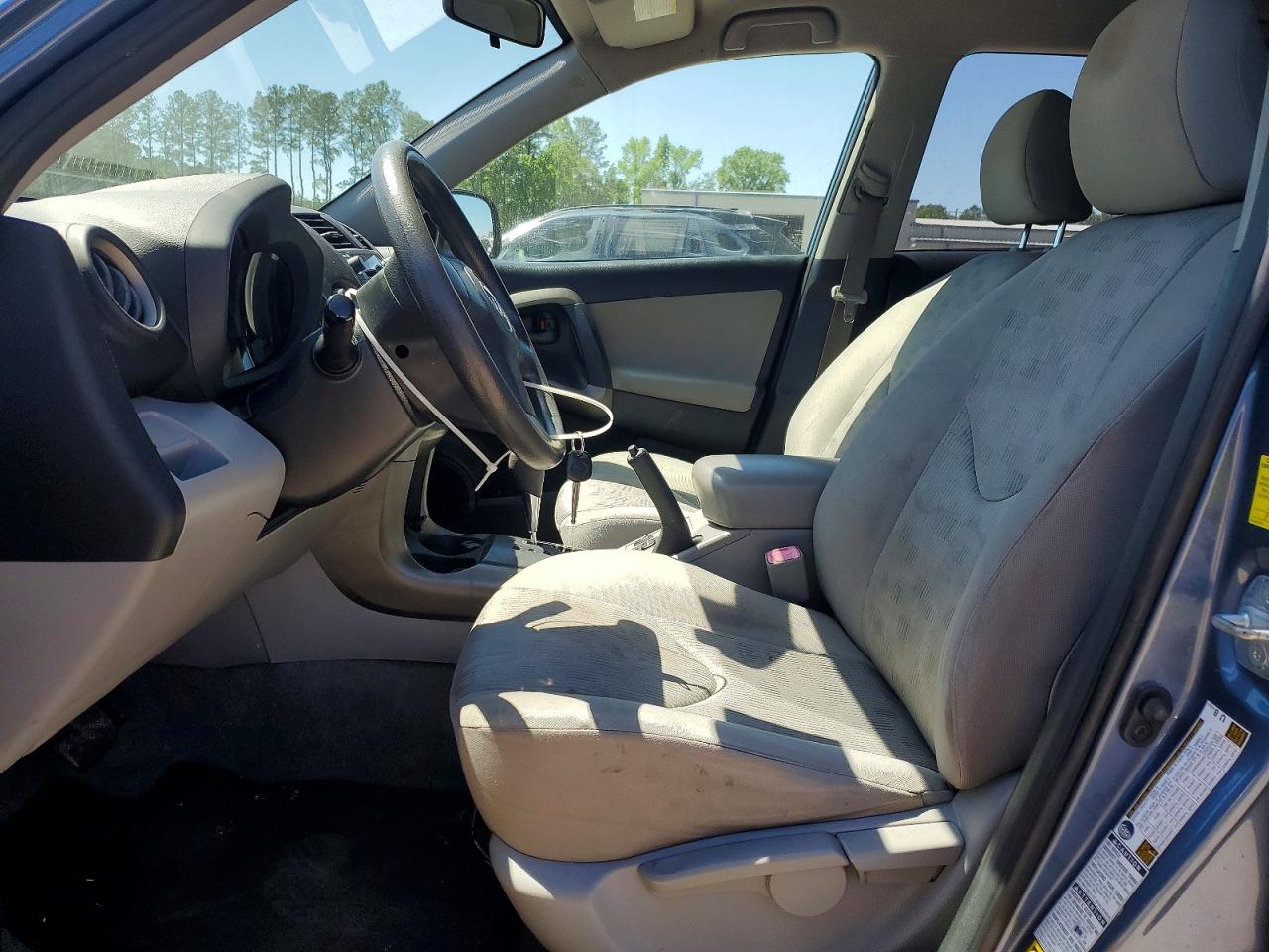 2010 TOYOTA RAV4 BASE photo 19