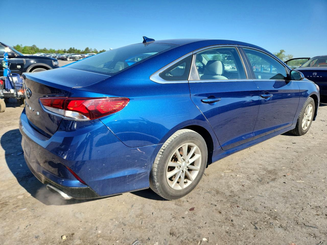 2018 HYUNDAI SONATA SE photo 3
