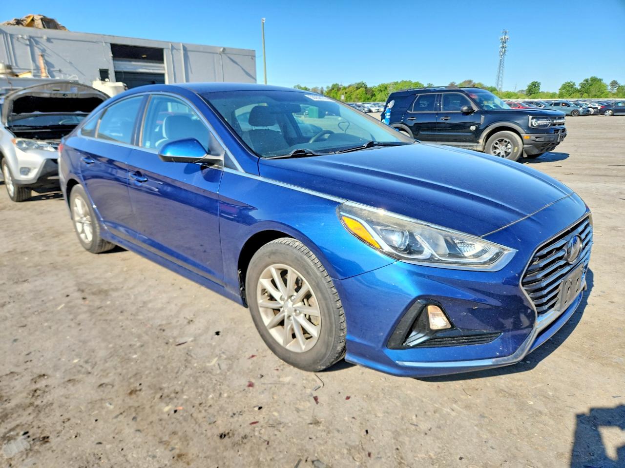 2018 HYUNDAI SONATA SE photo 4