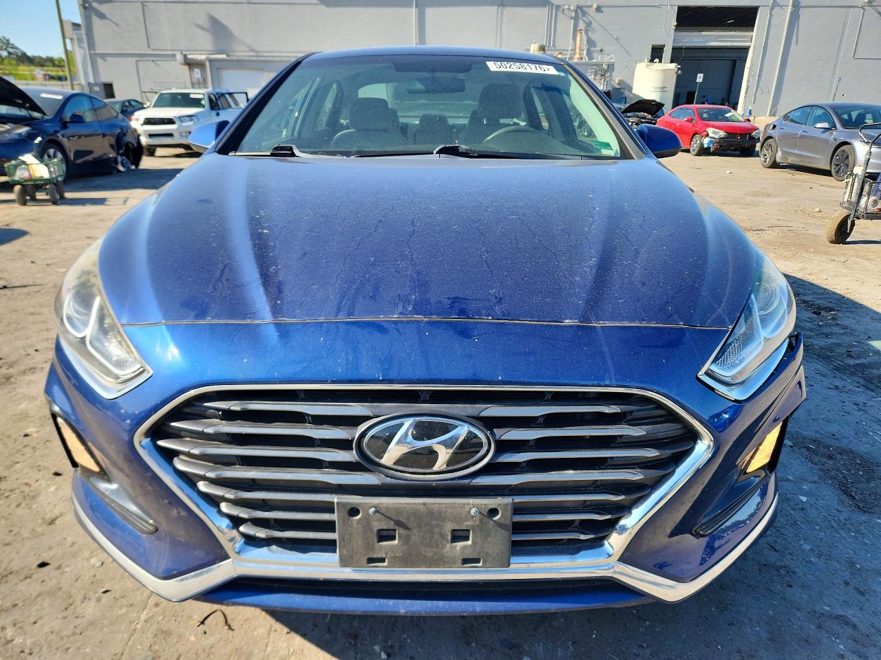 2018 HYUNDAI SONATA SE photo 5