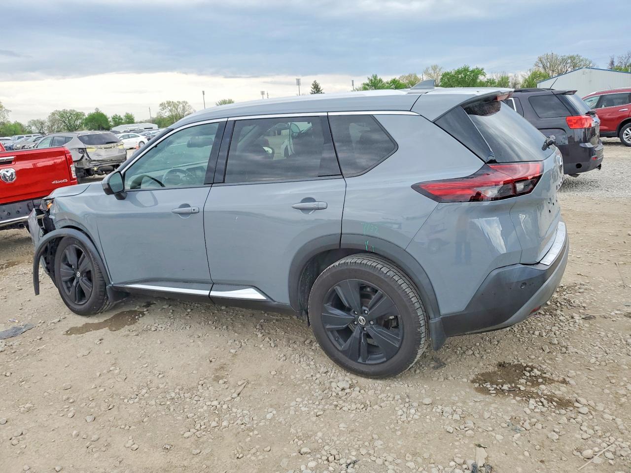 2021 NISSAN ROGUE SL photo 3