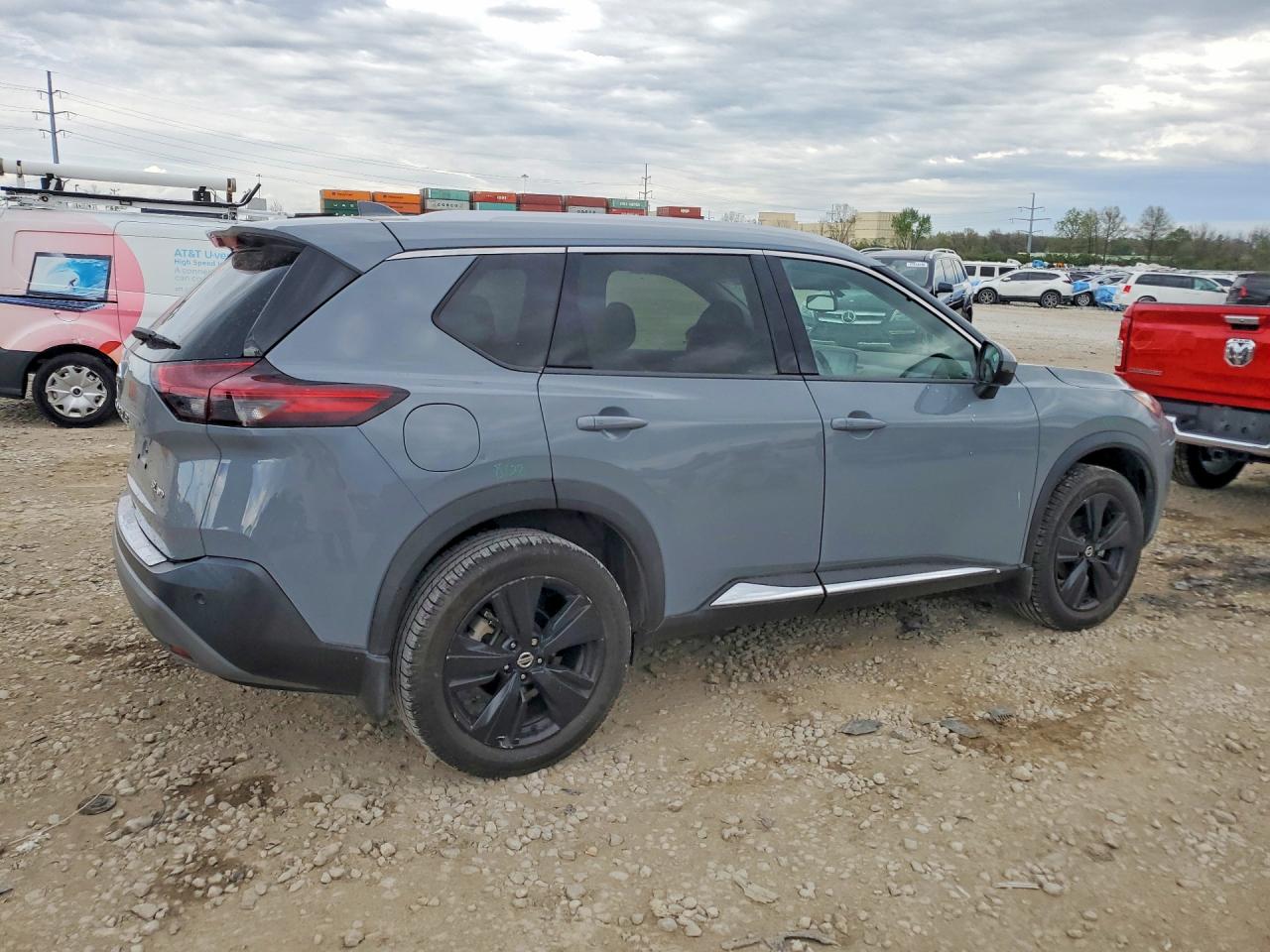 2021 NISSAN ROGUE SL photo 5