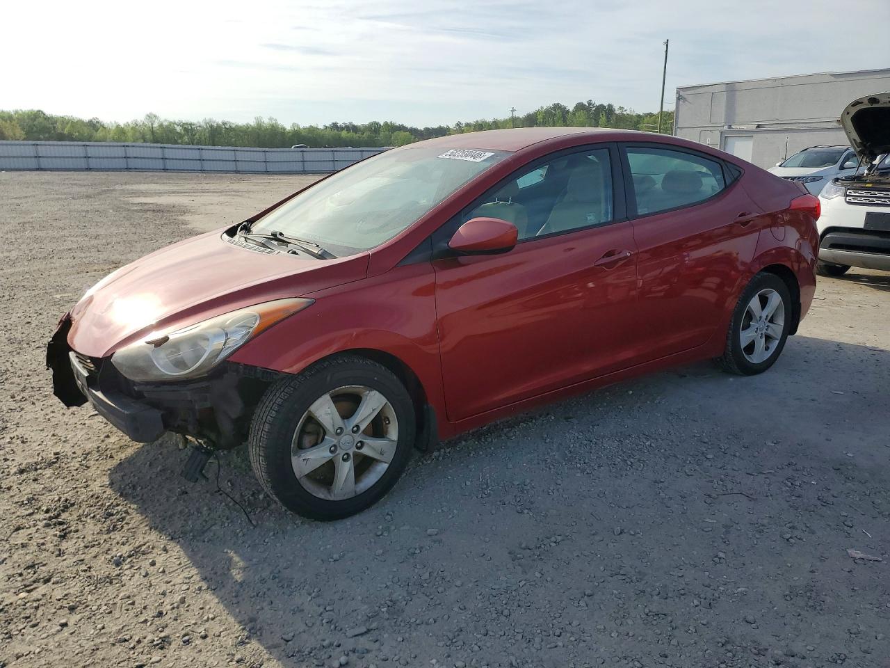 2013 HYUNDAI ELANTRA