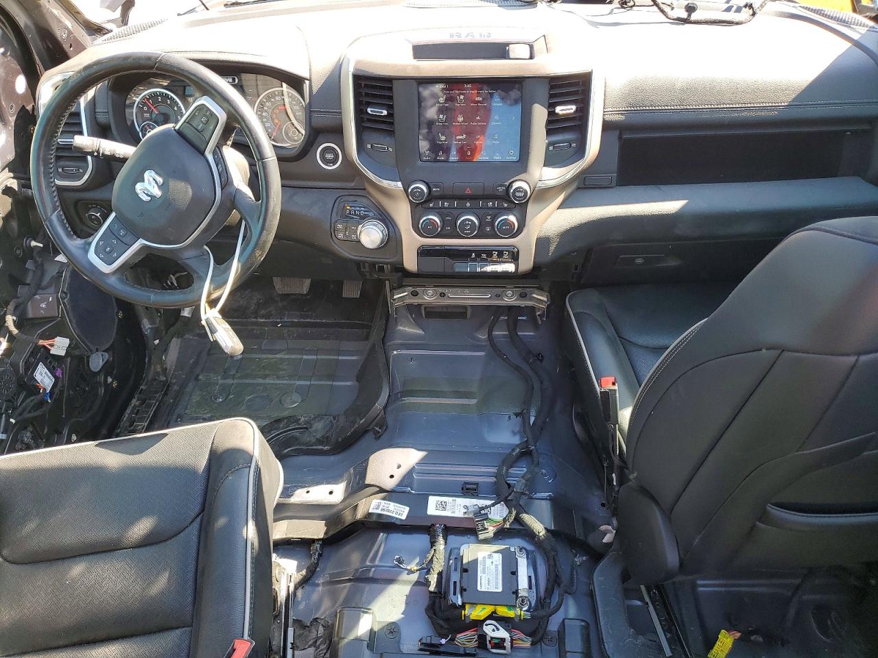 2021 RAM 1500 LARAMIE photo 22