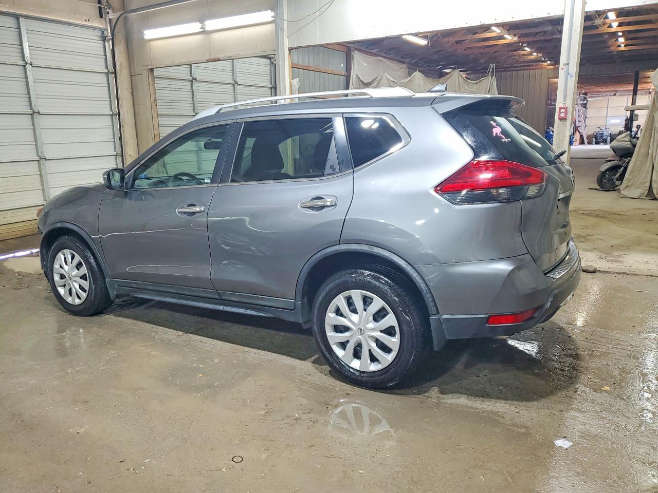 2017 NISSAN ROGUE S photo 4