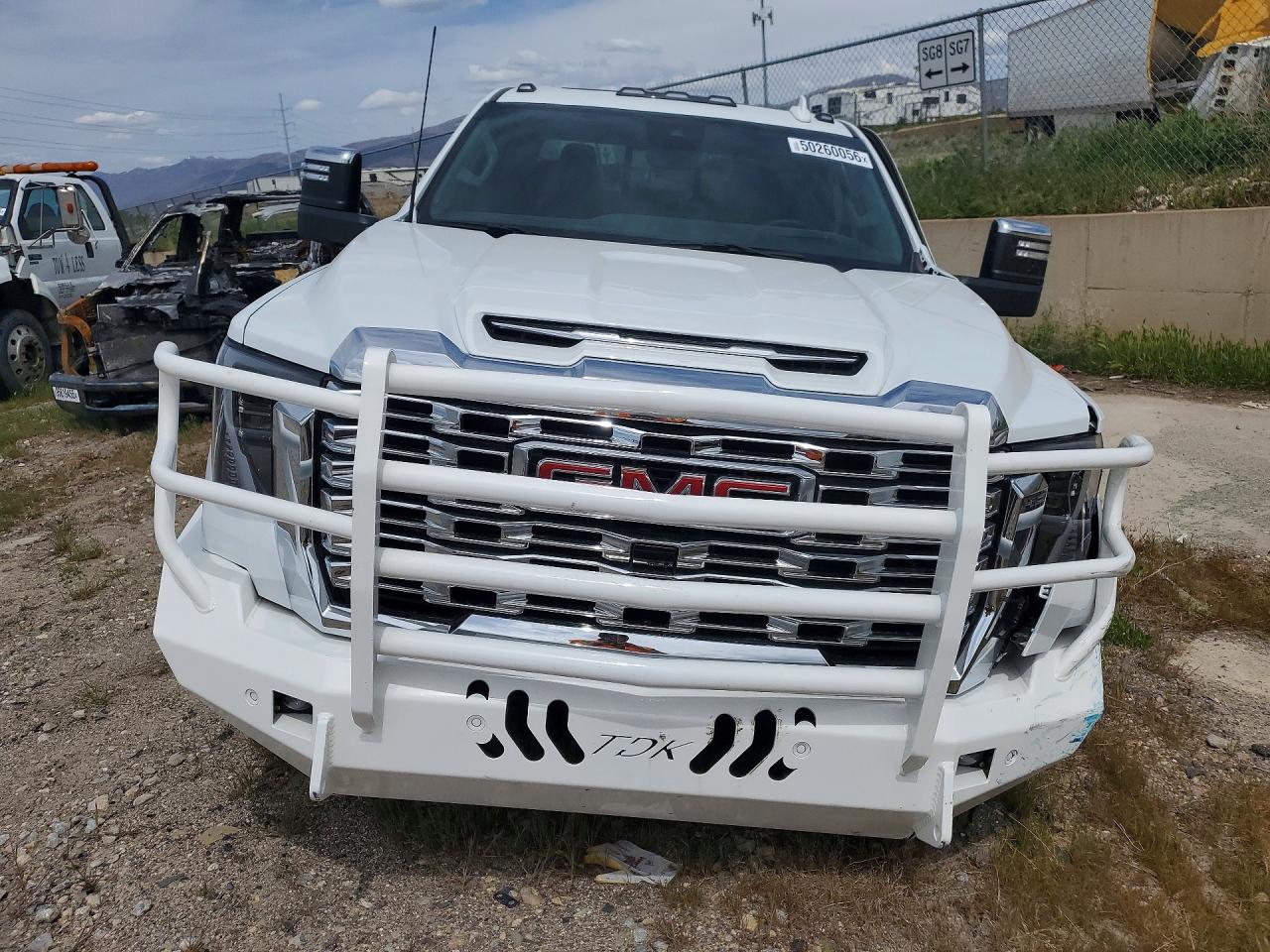 2025 GMC SIERRA K3500 DENALI photo 9