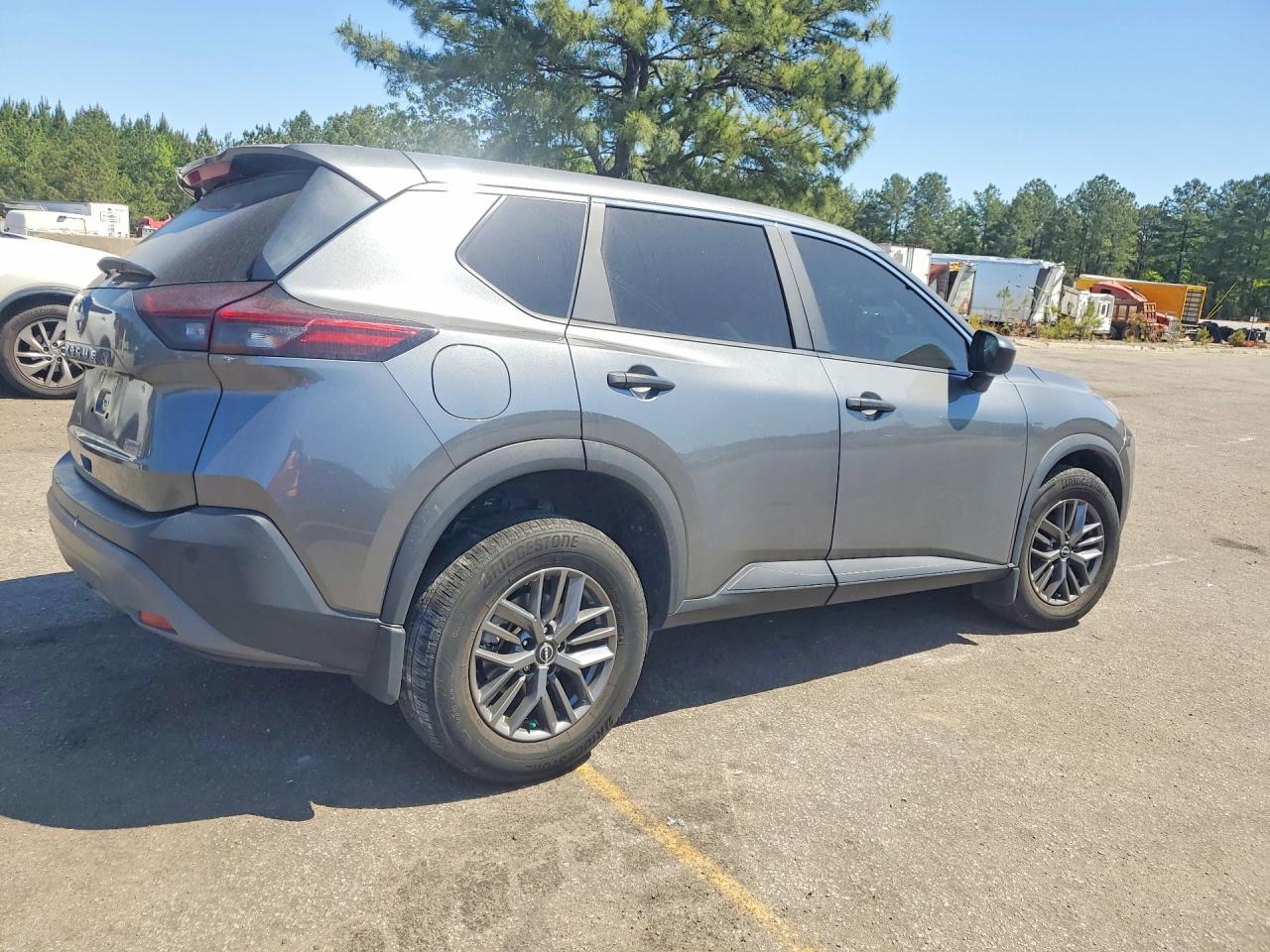 2023 NISSAN ROGUE S photo 5