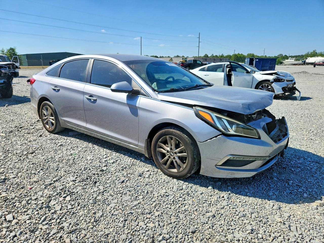 2015 HYUNDAI SONATA SE photo 7