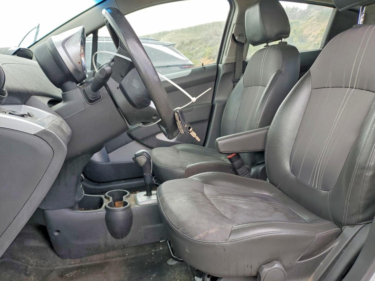 2015 CHEVROLET SPARK 1LT photo 13