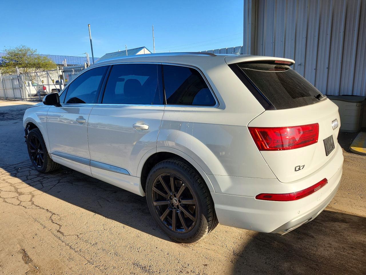 2017 AUDI Q7 PREMIUM PLUS photo 3