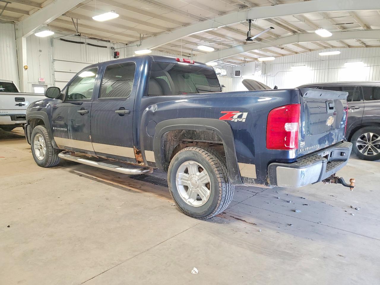 2007 CHEVROLET SILVERADO K1500 CREW CAB photo 2