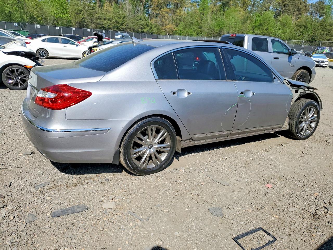 2012 HYUNDAI GENESIS 3.8L photo 5