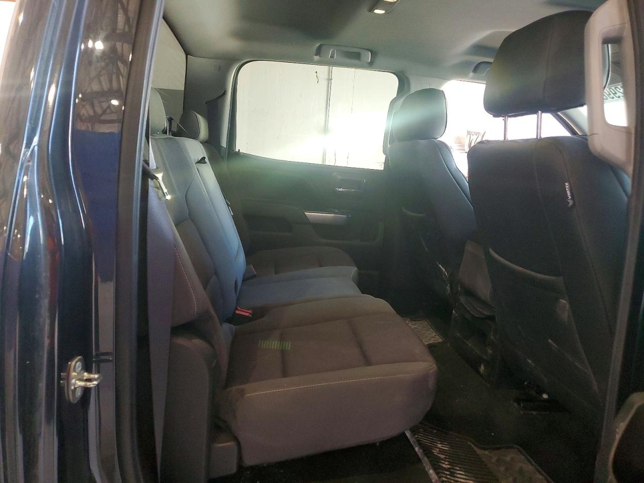 2018 CHEVROLET SILVERADO K1500 LT photo 19